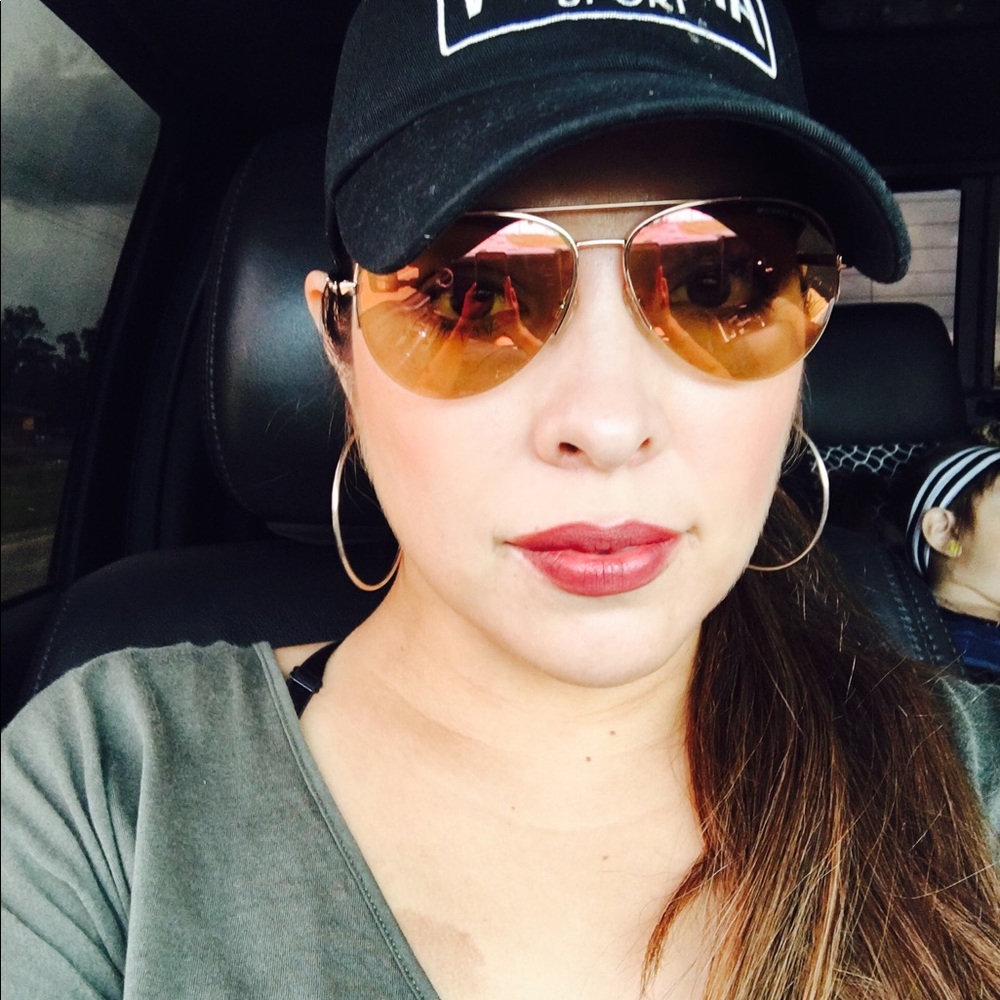 Meet your Posher, Beatris